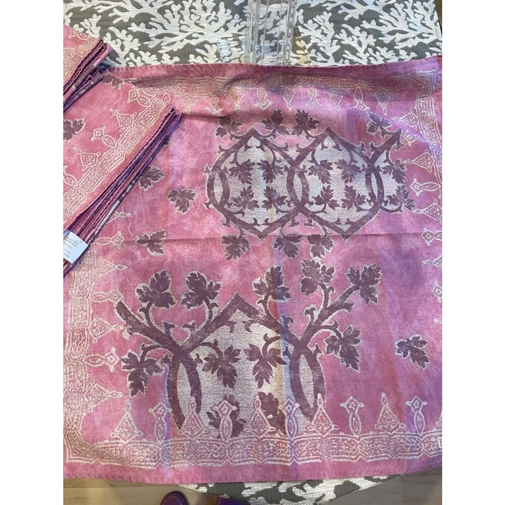 Beauville Lilac Rialto napkins